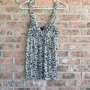 Victoria’s Secret top.